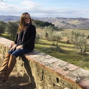 Meet your Posher, Elle